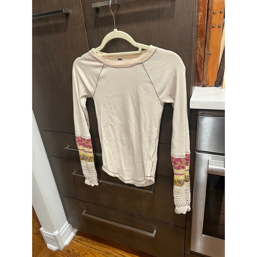 Free People OB1203408 In The Mix Jacquard Cuff Top Linen Combo XS - Picture 2 of 4